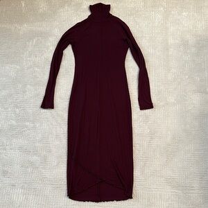 Lululemon fitted turtleneck dress